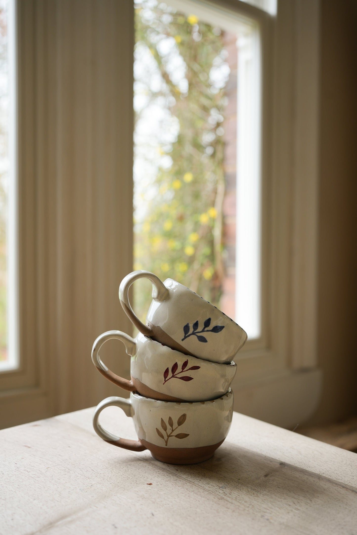 Handpainted Stoneware Tea Cup | Perfect Gift for Tea Lovers