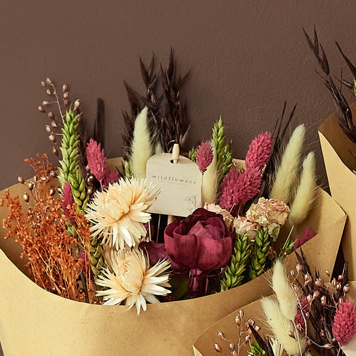 Medium Dried Flower Bouquet – Wild Berry