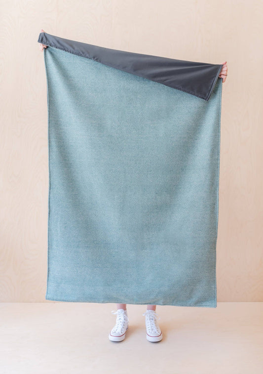 Recycled Wool Picnic Blanket - Sage Herringbone