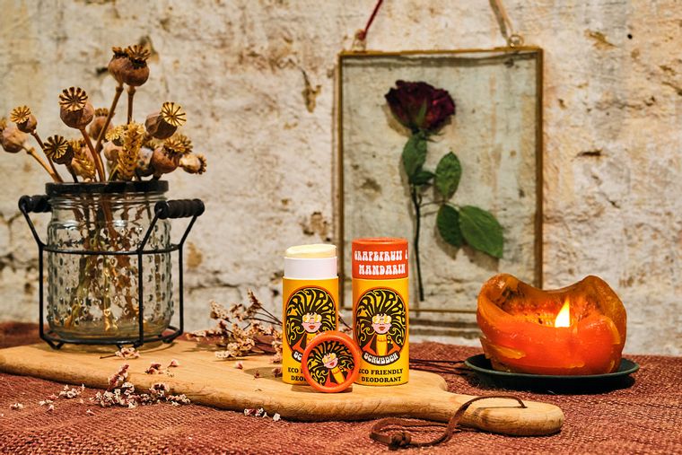 Scrubber Plastic Free + Vegan Deodorant - Grapefruit & Mandarin