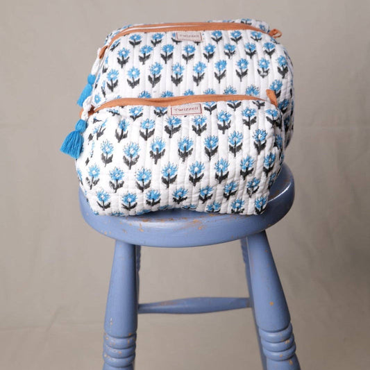 Blue Floral Quilted Wash Bag