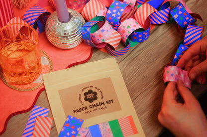 Deck The Halls | Christmas Paper Chain Kit Modern