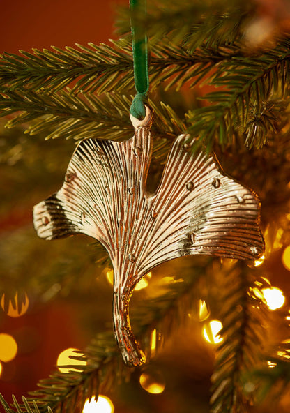 Gold Metal Botanical Leaf Decoration - Set of 3