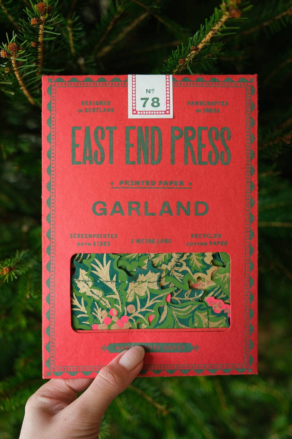 Holly and Ivy Printed Paper Sewn Garland