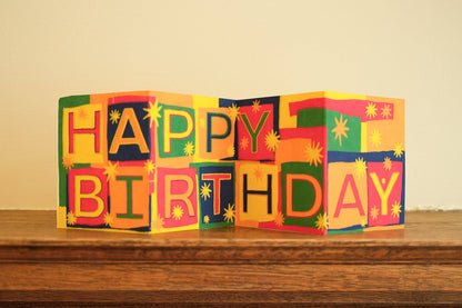 ‘HAPPY BIRTHDAY’ Concertina Card
