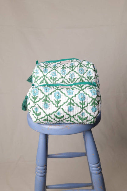 Quilted Wash Bag - Azul Tile