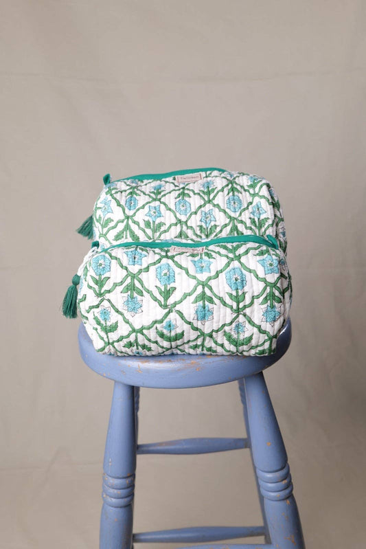 Quilted Wash Bag - Azul Tile