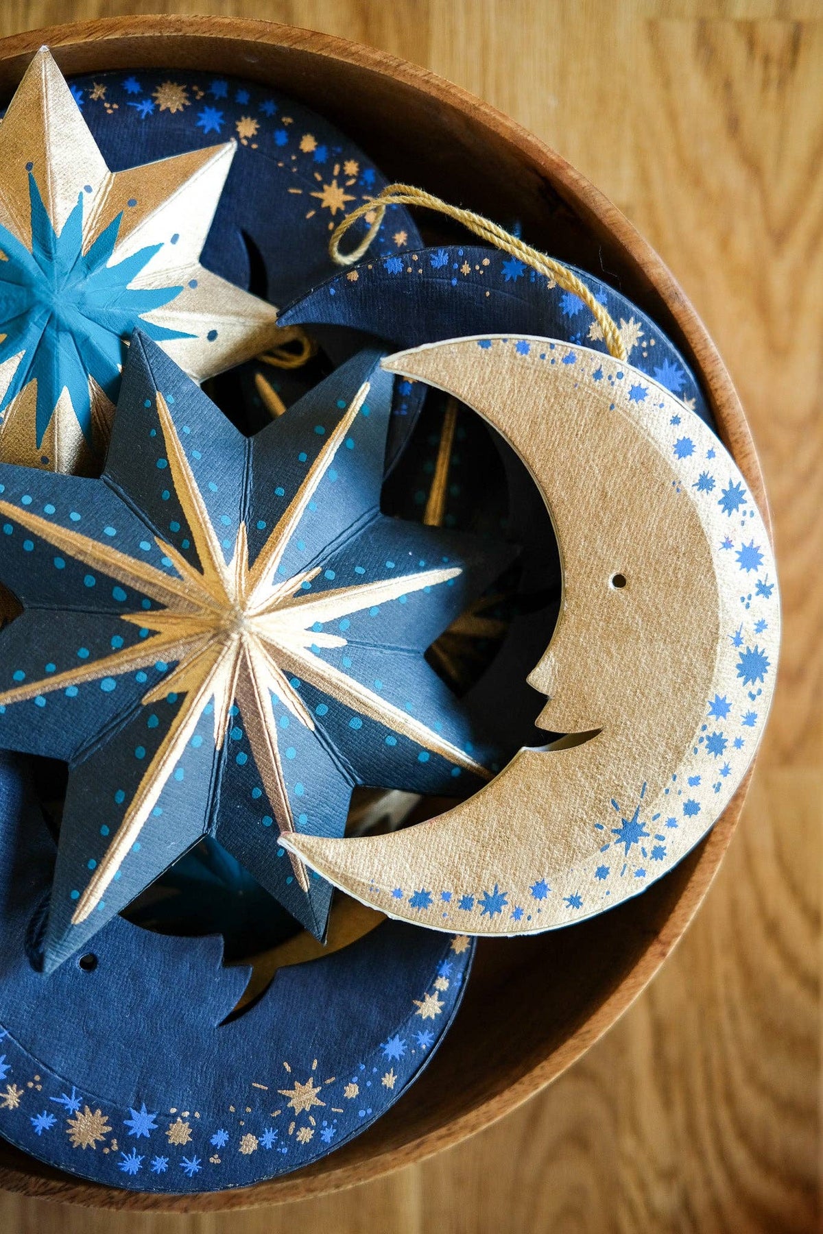 Shimmering Man on the Moon Board Decoration