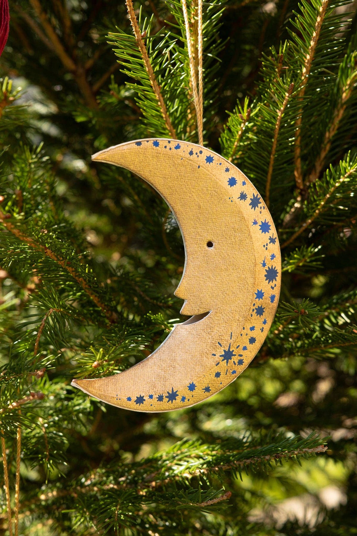 Shimmering Man on the Moon Board Decoration