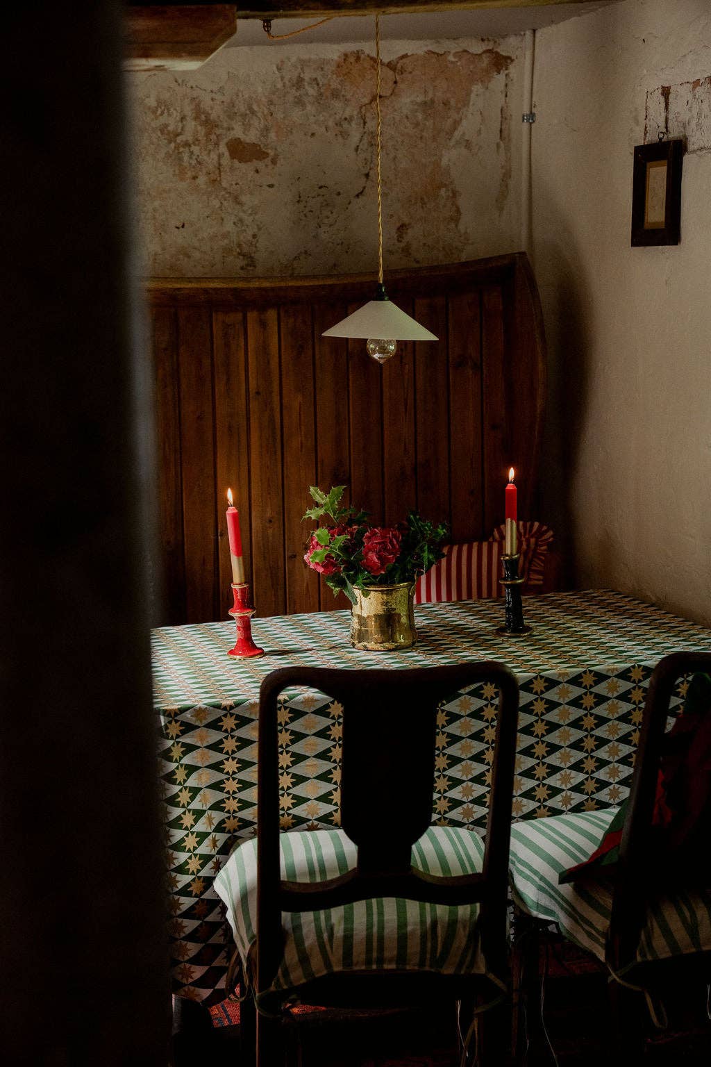 Wintergreen Seville Star Tablecloth