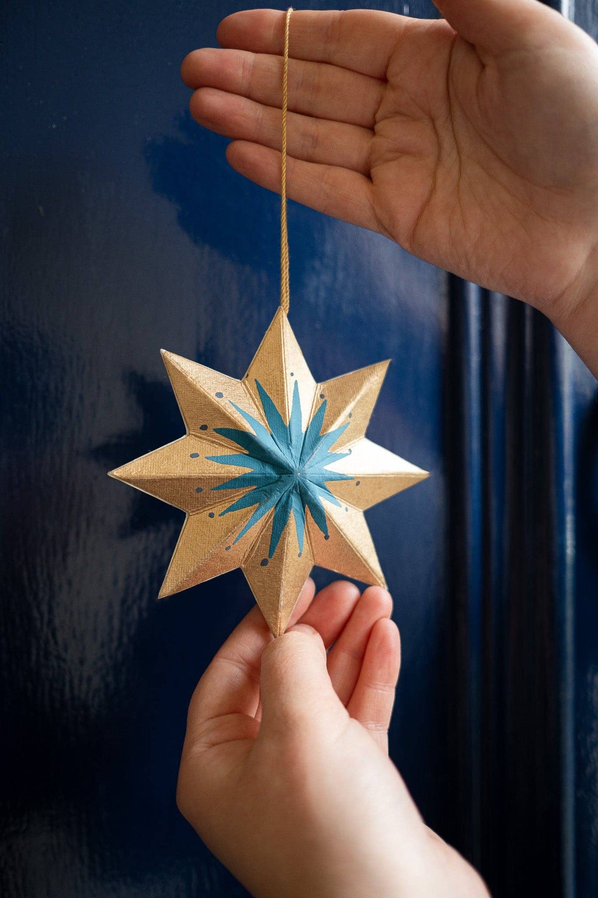 Golden Star Board Decoration