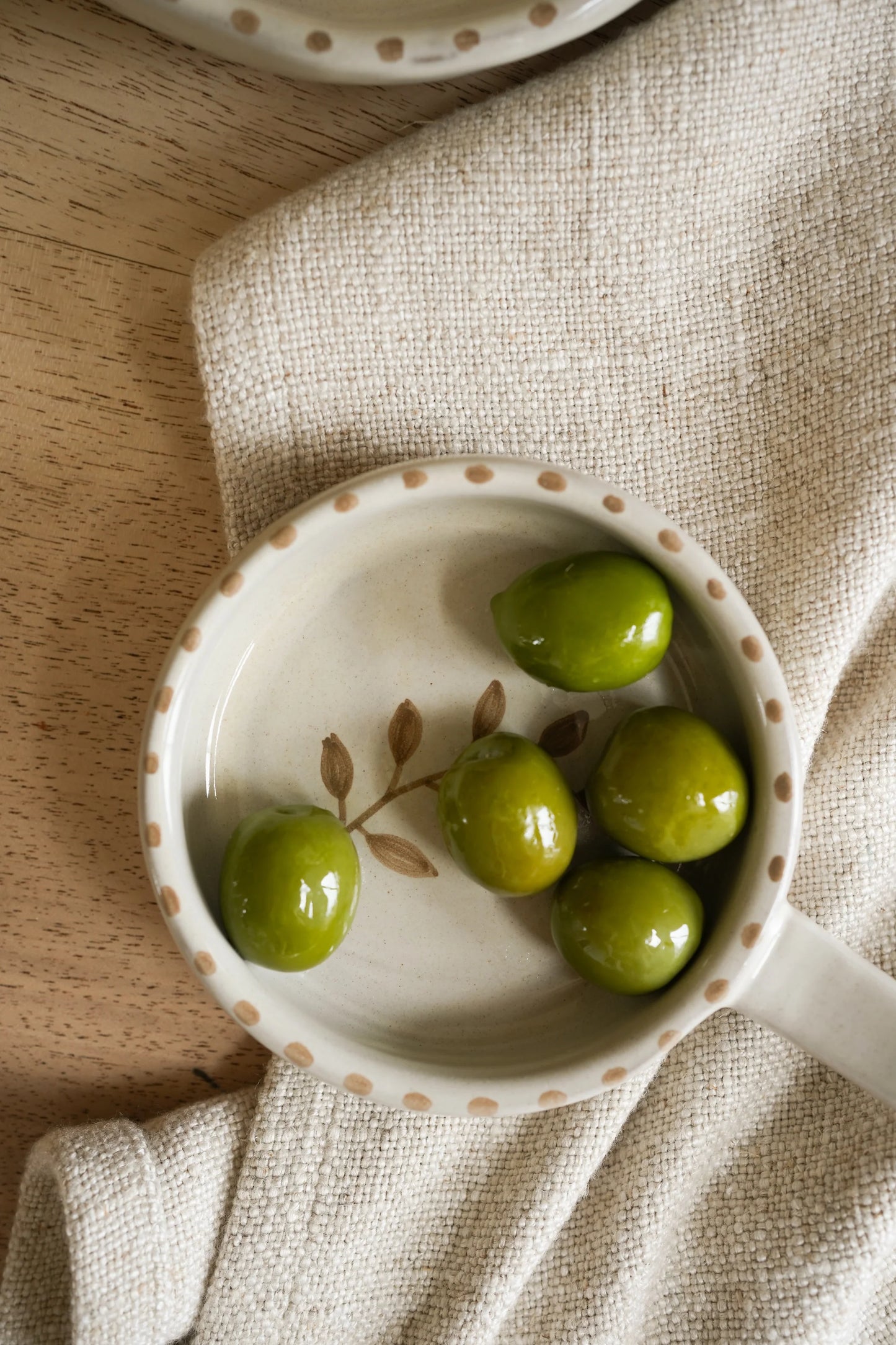 Hand Painted Botanic Stoneware Olive Dish - Taupe