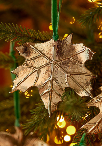 Gold Metal Botanical Leaf Decoration - Set of 3