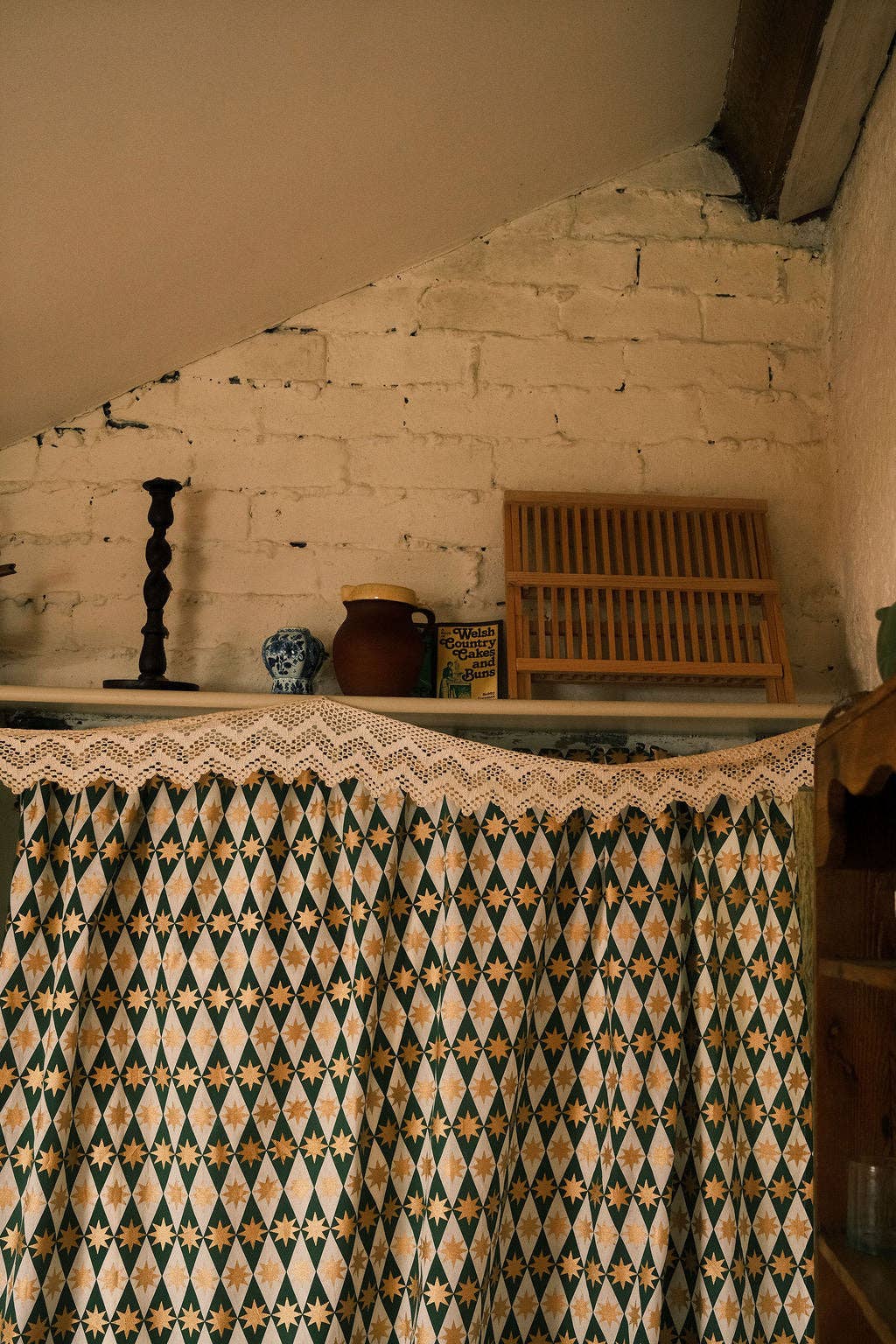 Wintergreen Seville Star Tablecloth