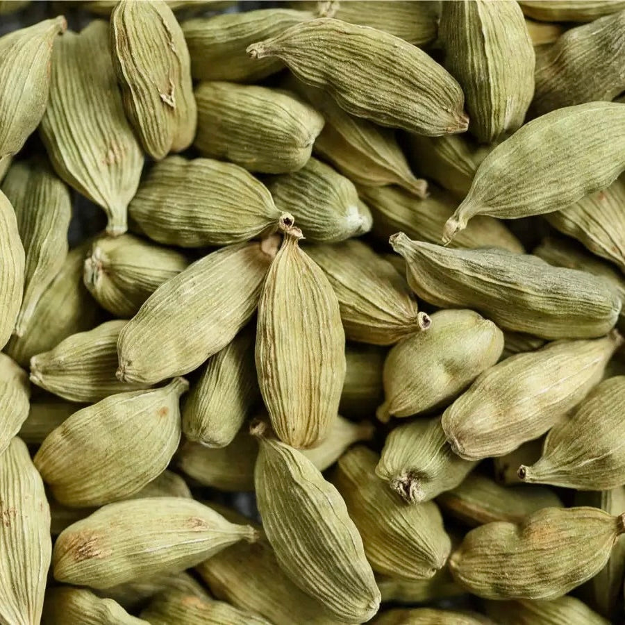 Dried cardamom pods available in 20g, 35g (most popular) or 100g serve. Shop our diverse range of herbs, spices and seasonings at SW Coast. All our herbs and spices are sourced ethically and sustainably and arrive to us in bulk plastic free. We pride ourselves on the freshness of our herbs and spices and we make all our blends by hand in store to our own carefully tailored recipes.