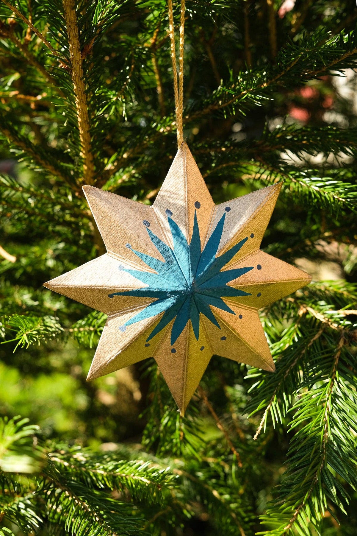 Golden Star Board Decoration