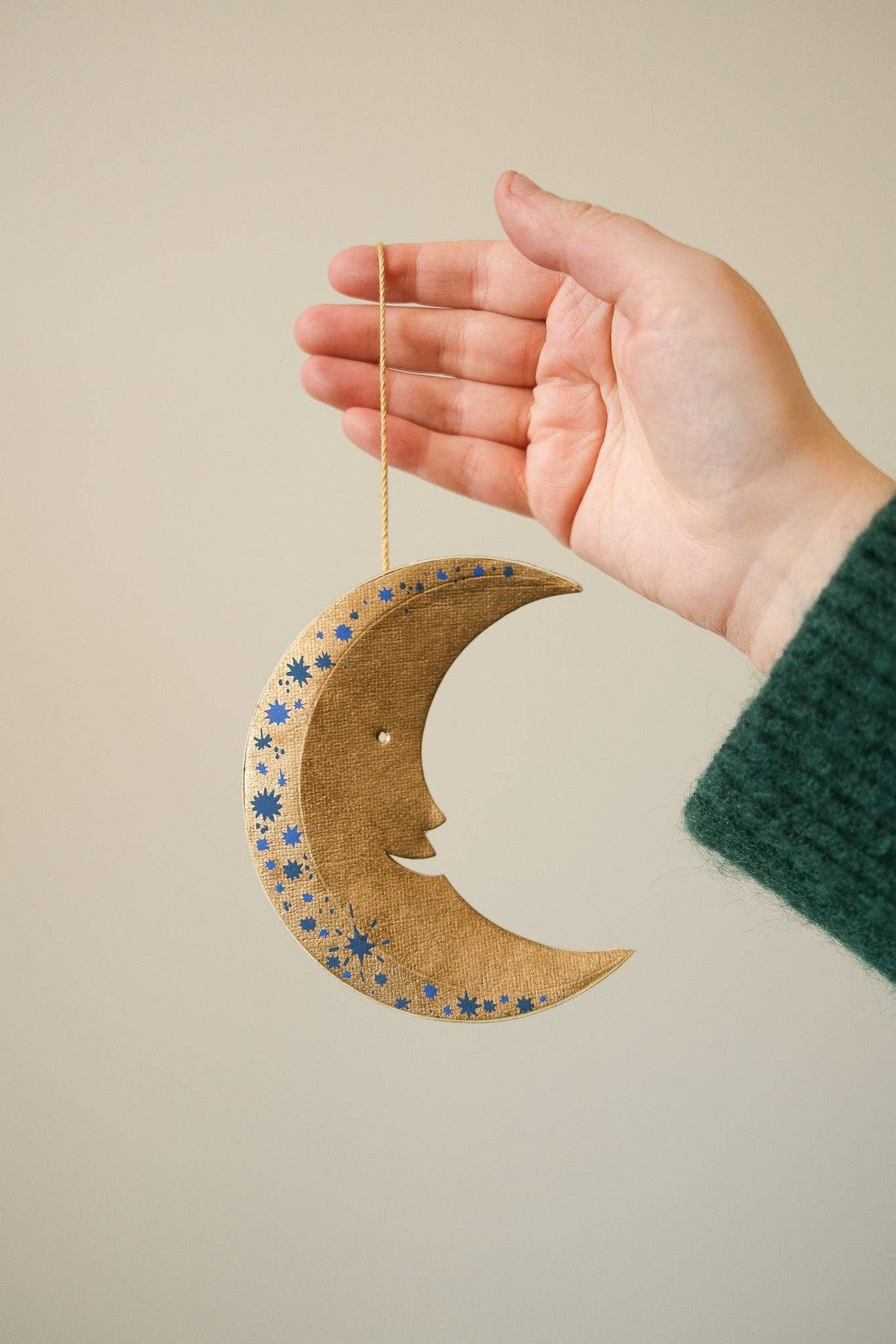 Shimmering Man on the Moon Board Decoration