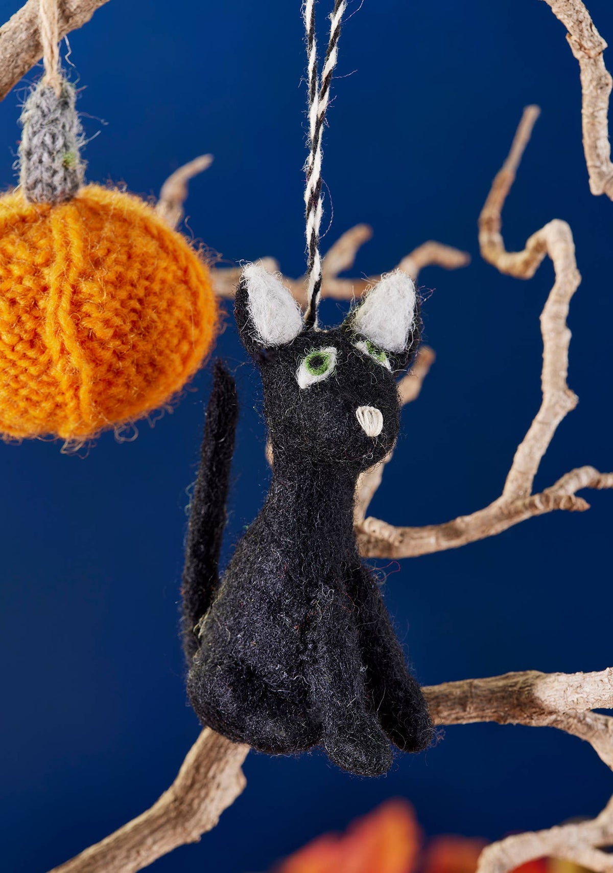 Felt Black Cat Halloween Decoration
