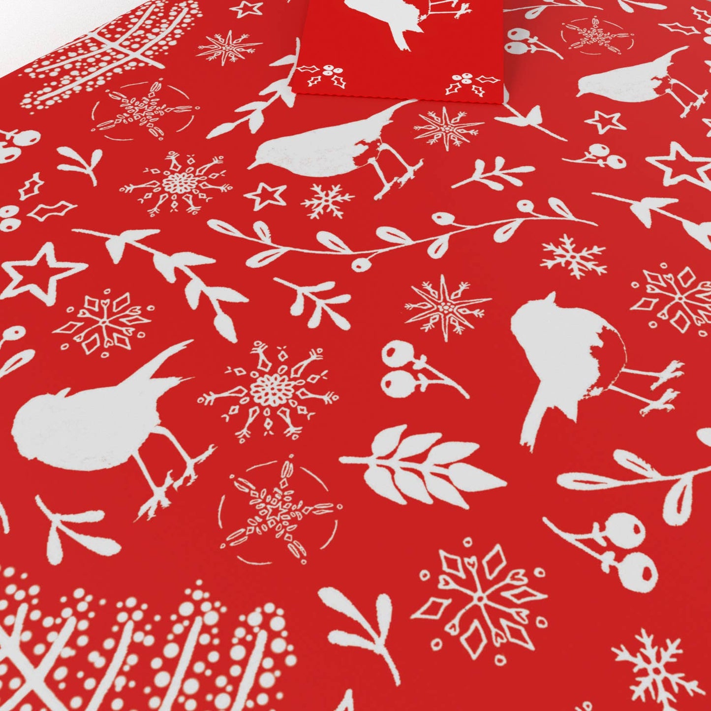 Christmas Robin Wrapping Paper