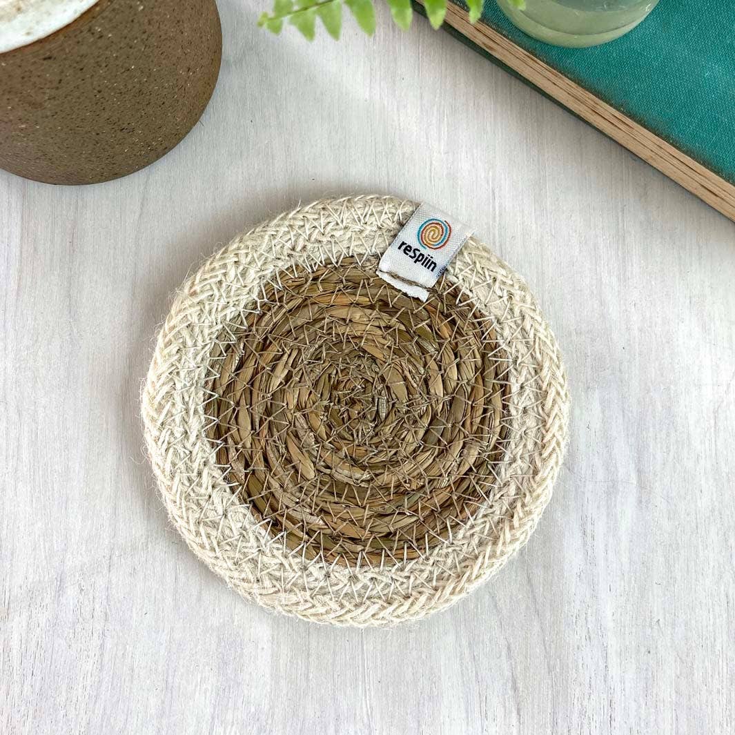 ReSpiin Set of 6 Seagrass & Jute Coasters - Naturals