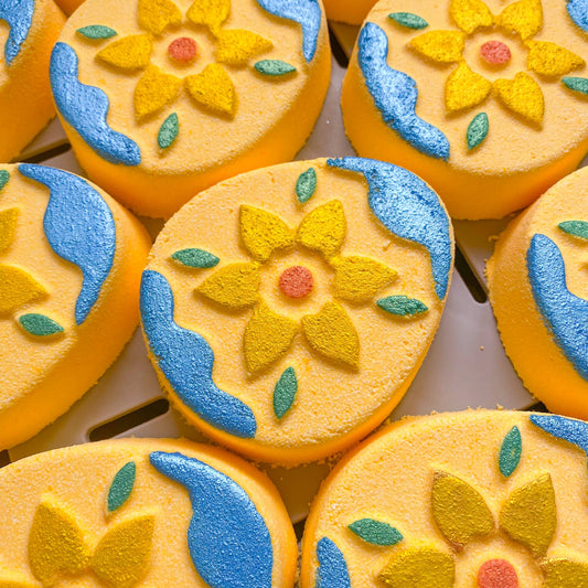 Daffodil Easter Egg Bath Bomb