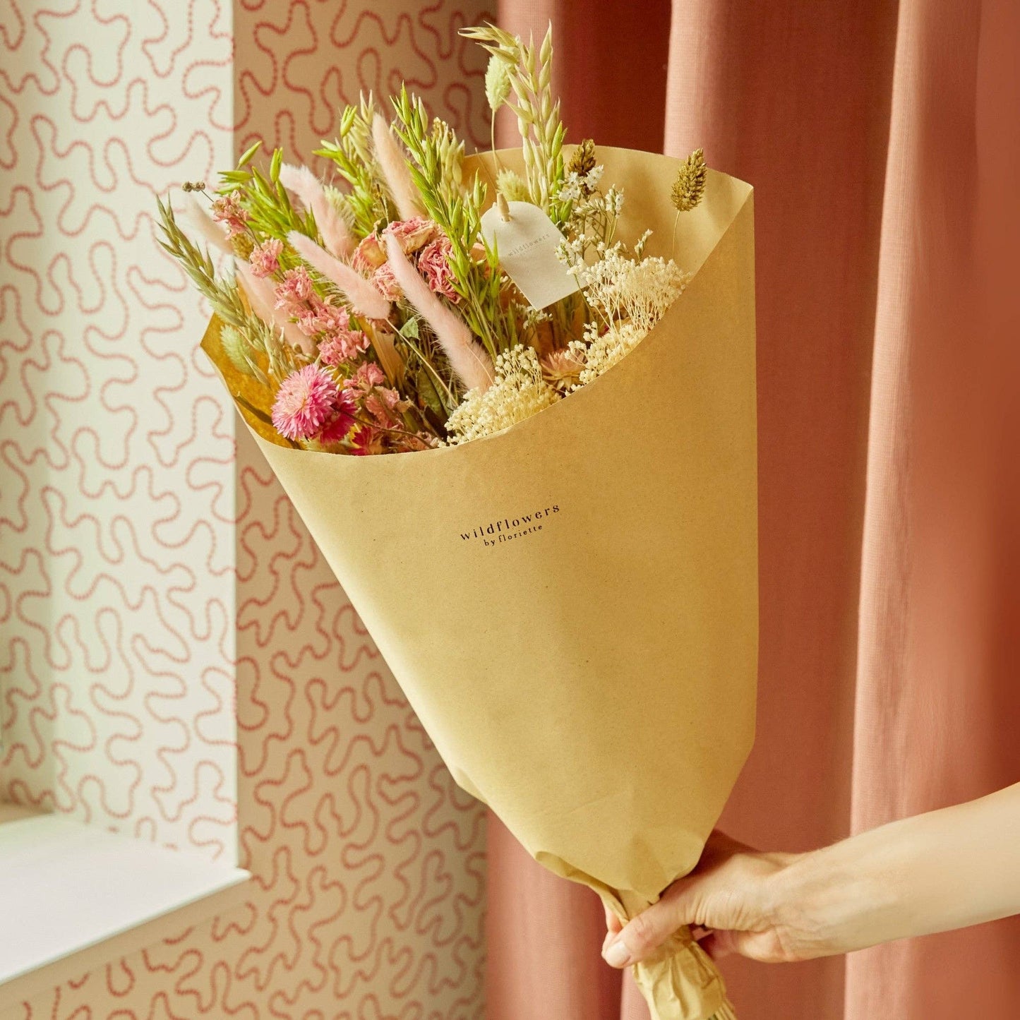 Medium Dried Flower Bouquet - Pink Elegance